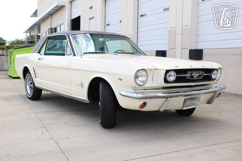1966 Ford Mustang