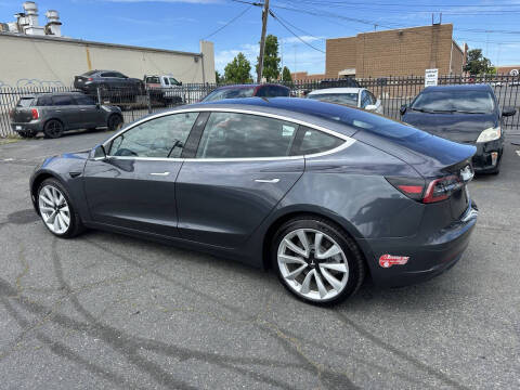 2018 Tesla Model 3 Long Range