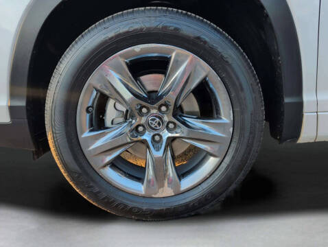 2018 Toyota Highlander Limited Platinum