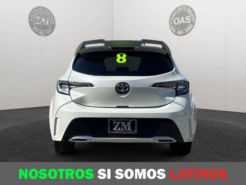 2020 Toyota Corolla Hatchback SE