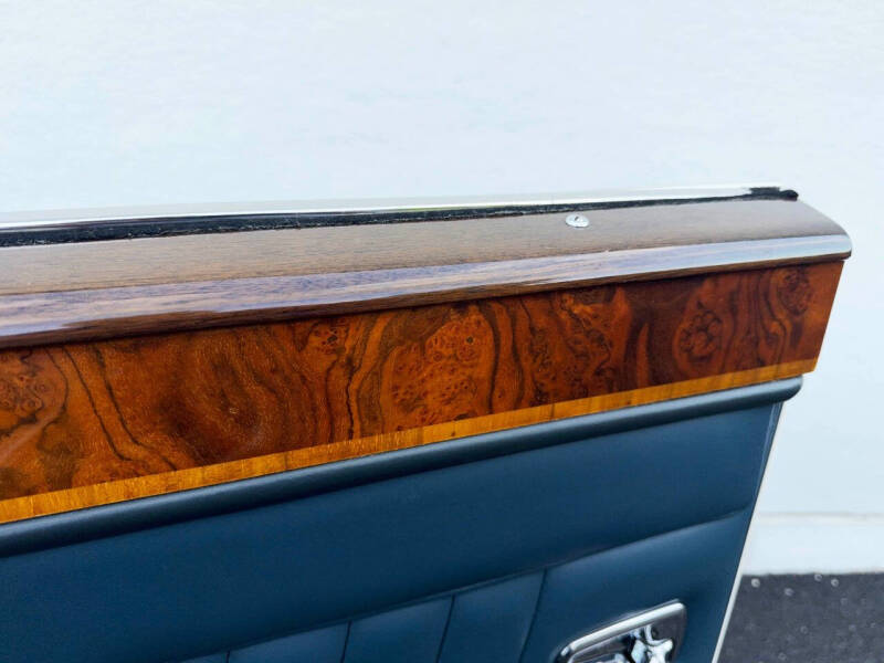 1989 Rolls-Royce Corniche