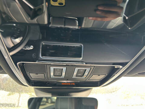 2018 Land Rover Range Rover Velar P250 R-Dynamic SE