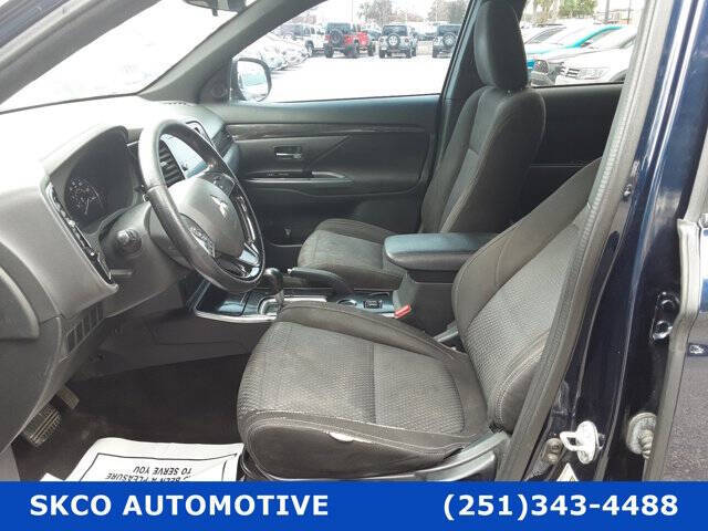 2018 Mitsubishi Outlander LE