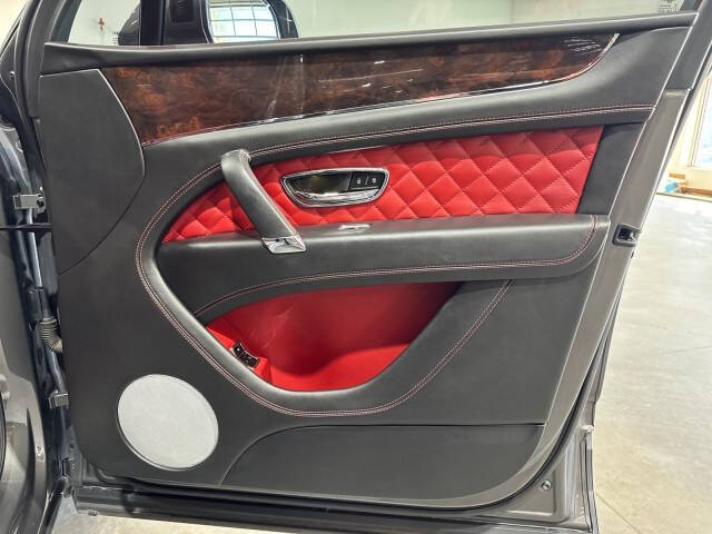2017 Bentley Bentayga