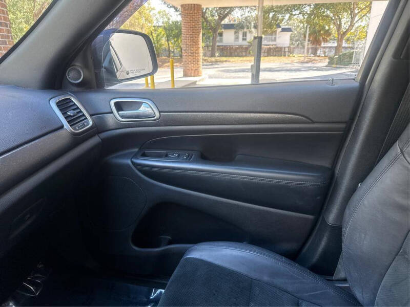 2018 Jeep Grand Cherokee Laredo