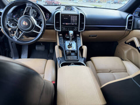 2017 Porsche Cayenne