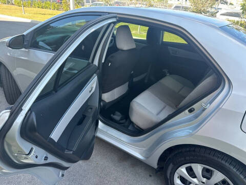 2014 Toyota Corolla LE
