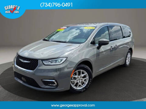 2023 Chrysler Pacifica Touring L