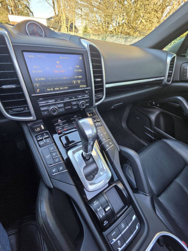 2016 Porsche Cayenne