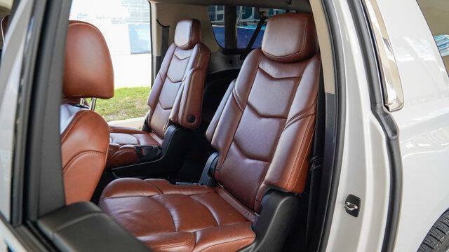 2019 Cadillac Escalade ESV Premium Luxury