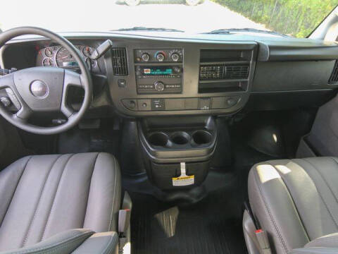 2026 GMC Savana 2500