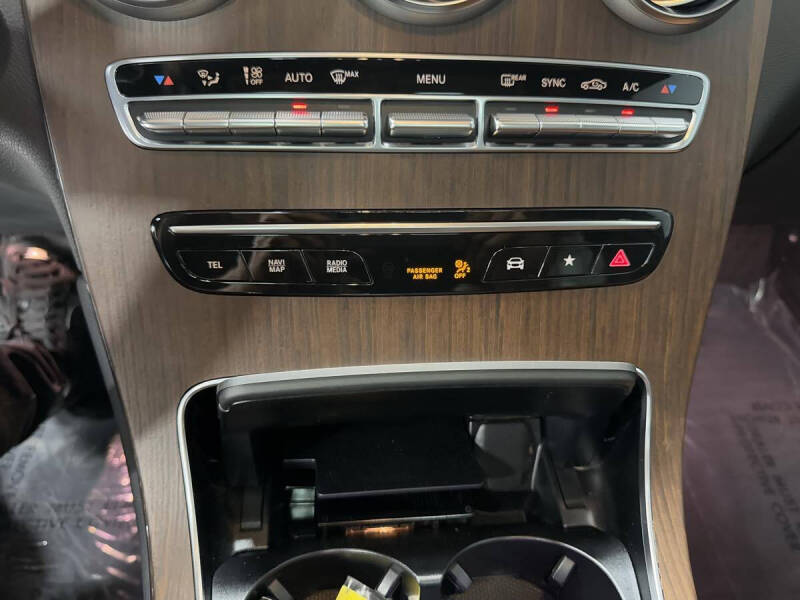 2022 Mercedes-Benz GLC GLC 300