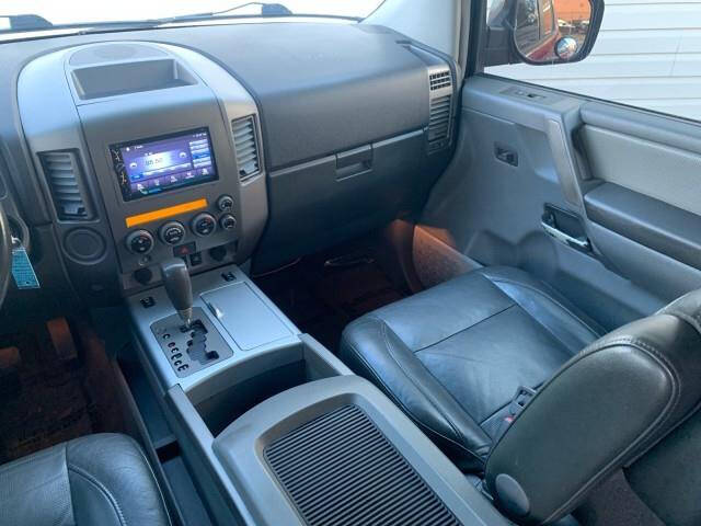 2006 Nissan Armada LE