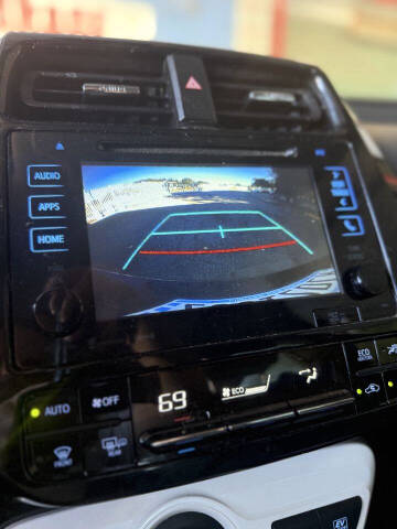 2016 Toyota Prius Four