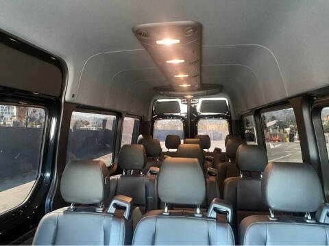 2024 Mercedes-Benz Sprinter