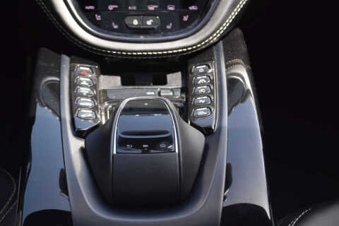 2021 Aston Martin DBX