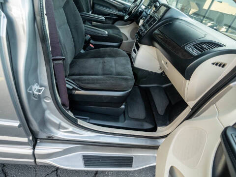 2016 Dodge Grand Caravan SXT Plus