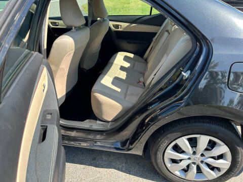 2015 Toyota Corolla LE