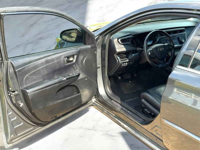 2017 Toyota Avalon Limited