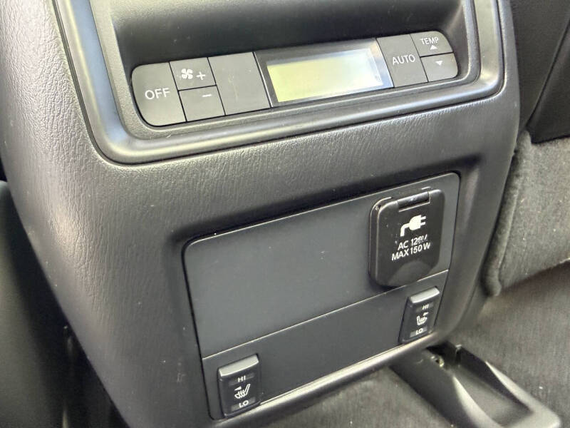 2014 Nissan Pathfinder SL