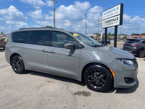 2020 Chrysler Pacifica Touring L Plus