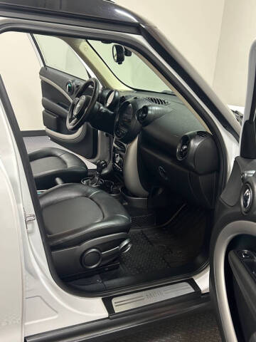 2015 MINI Countryman Cooper