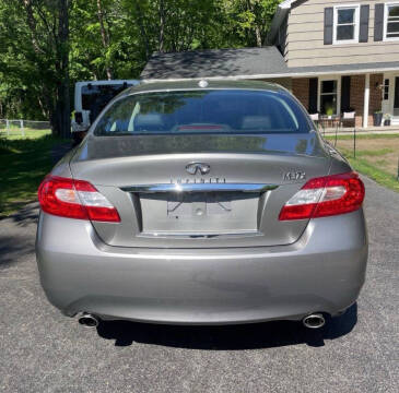 2011 Infiniti M37 x