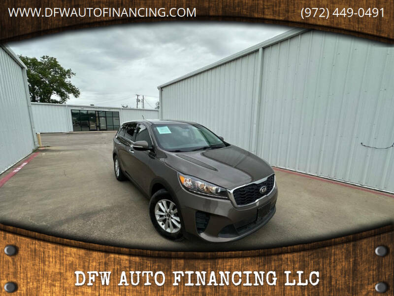 2019 Kia Sorento LX's photo