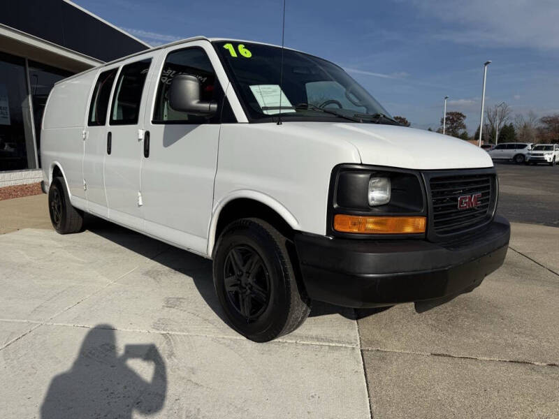 2016 GMC Savana 2500
