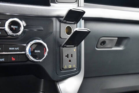 2025 Ford F-150 Lightning XLT