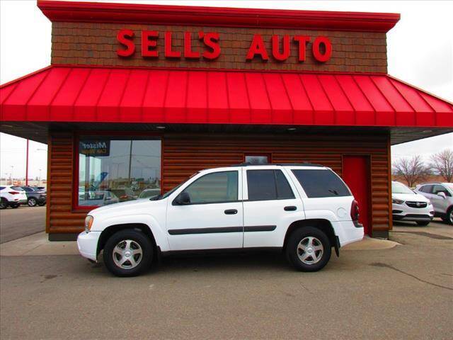 2005 Chevrolet TrailBlazer for sale at Sells Auto INC in Saint Cloud MN