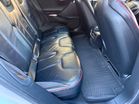 2013 Tesla Model S Performance