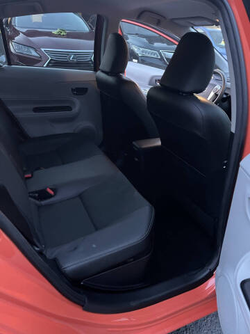 2012 Toyota Prius c Four