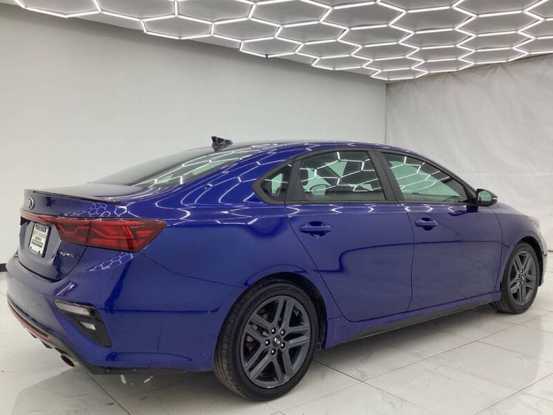 2020 Kia Forte GT Line