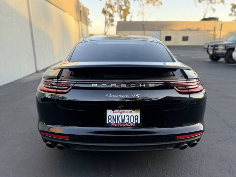 2020 Porsche Panamera 4S