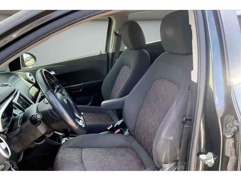 2018 Chevrolet Sonic LT Auto