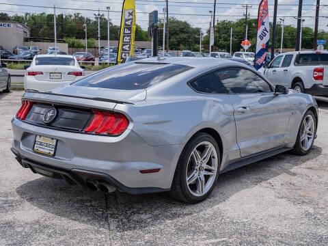 2020 Ford Mustang