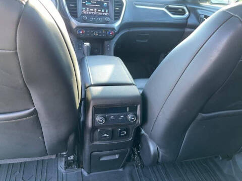 2017 GMC Acadia SLT-1