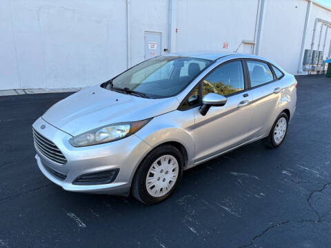 2016 Ford Fiesta S