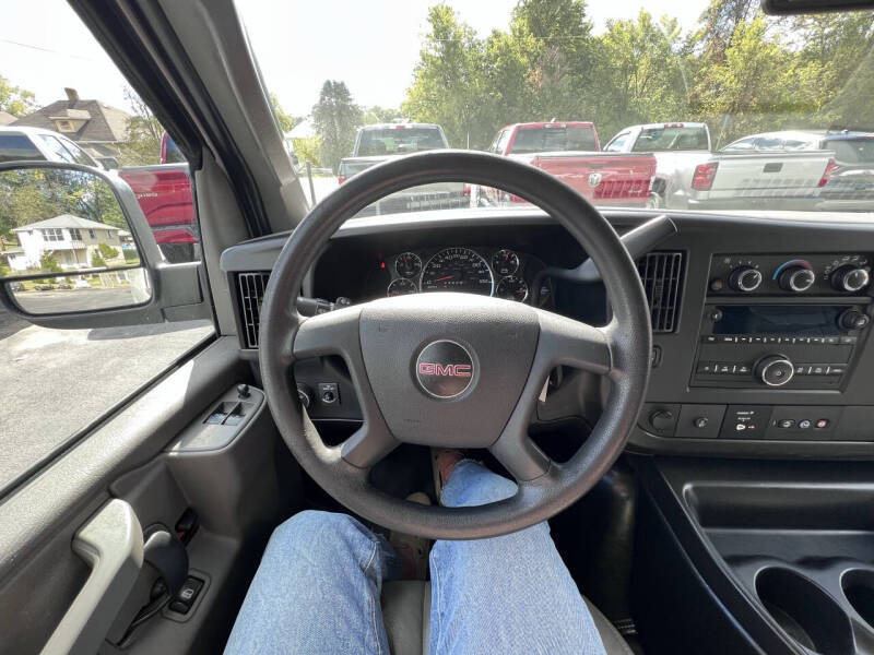 2018 GMC Savana 2500