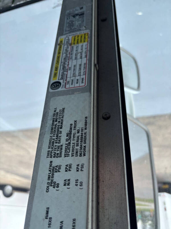 2006 Ford E350 Step Van