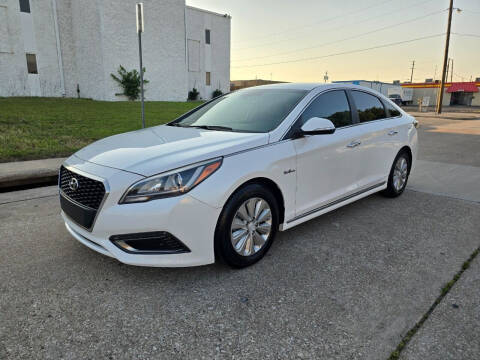 2016 Hyundai Sonata Hybrid for sale at DFW Autohaus in Dallas TX