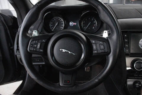 2017 Jaguar F-TYPE SVR