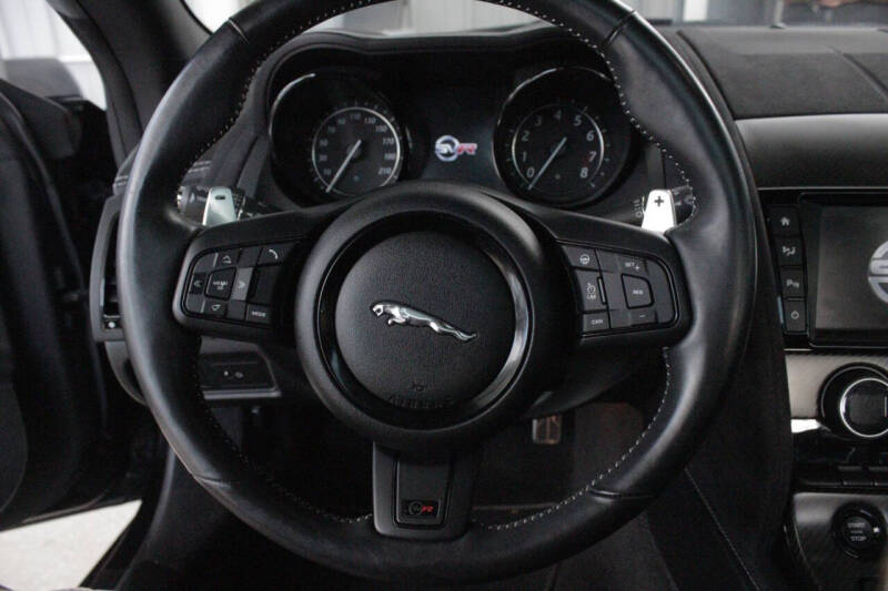 2017 Jaguar F-TYPE SVR