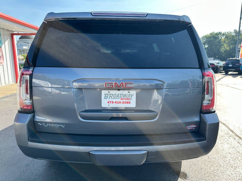 2019 GMC Yukon SLT