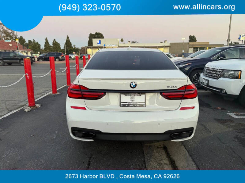 2017 BMW 7 Series 740i