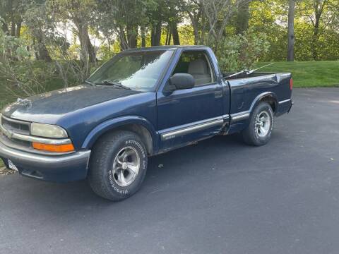 2003 Chevrolet S-10 for sale at Key west Auto Sales Inc in Bourbonnais IL