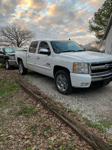 2009 Chevrolet Silverado 1500 for sale at BARROW MOTORS in Campbell TX