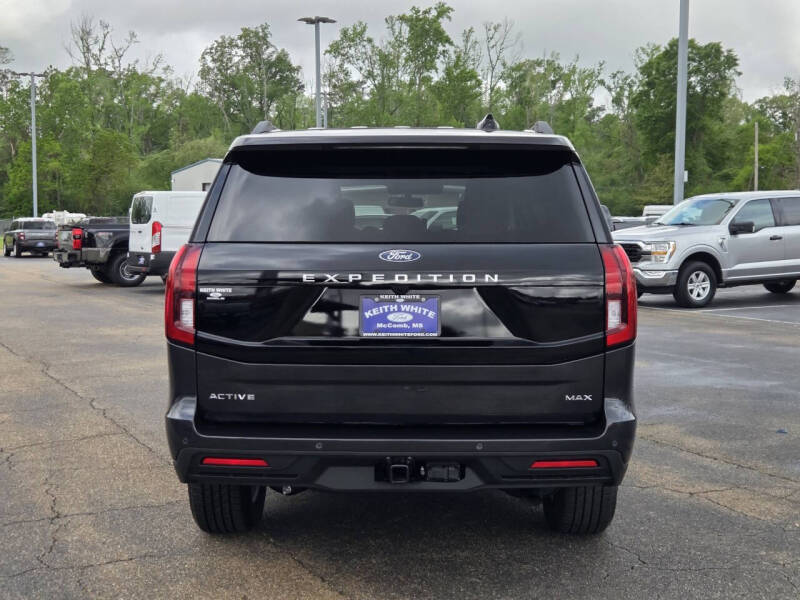 2026 Ford Expedition MAX Active