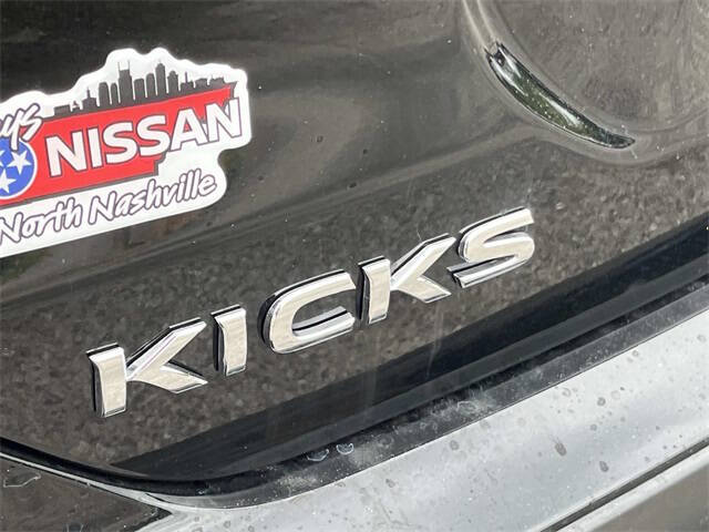 2025 Nissan Kicks Play S